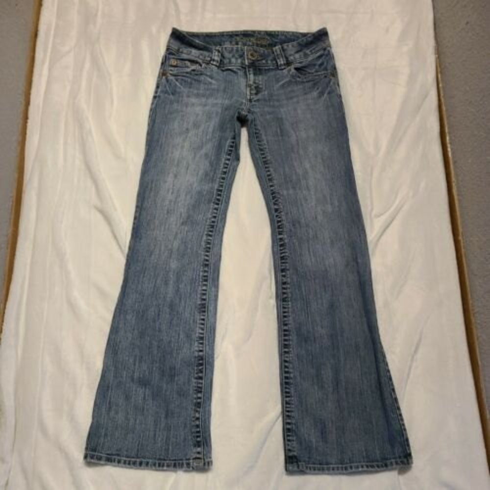 American Eagle Womens 6 Reg Stone Washed Flared Boot Jeans Low Rise Pockets